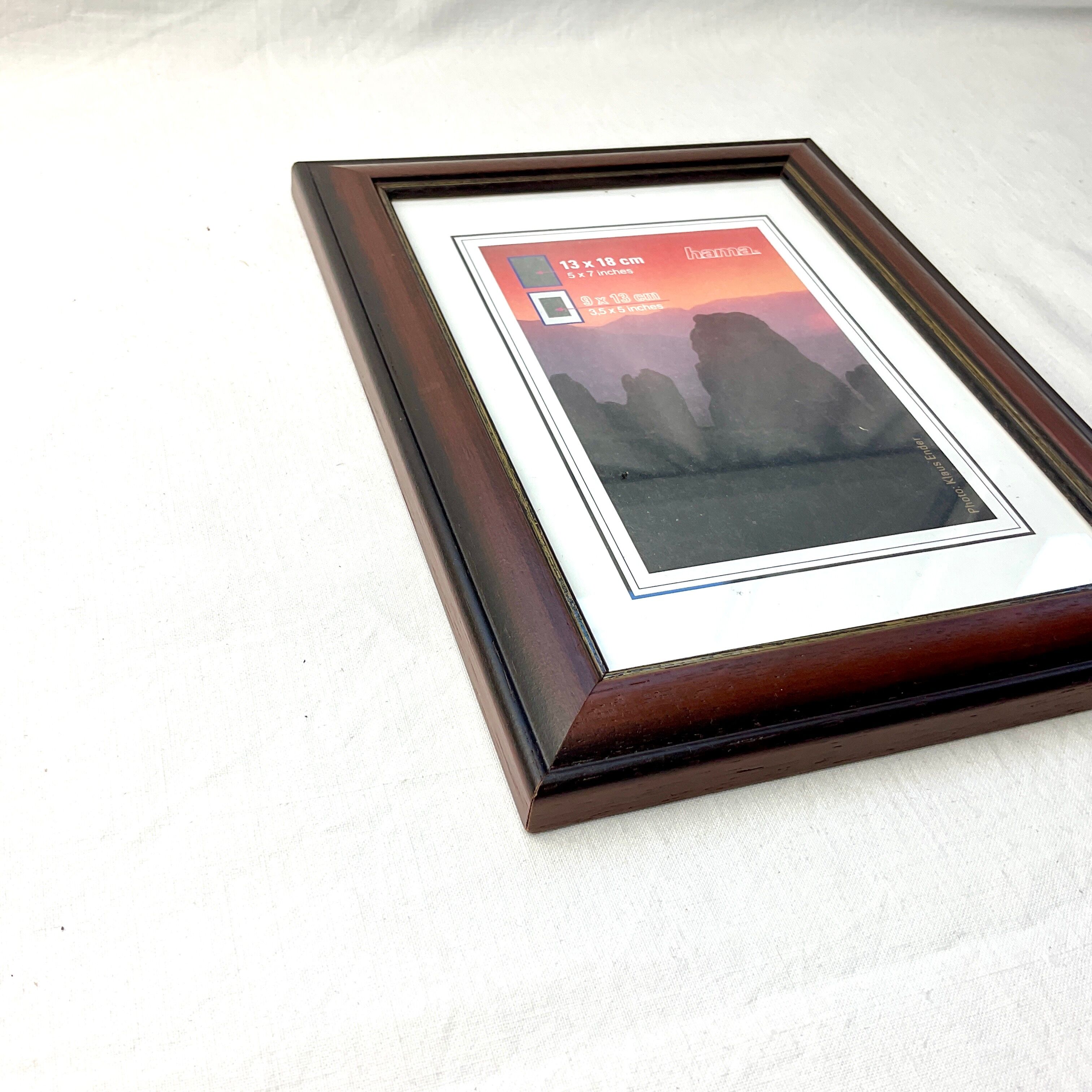 Old wooden frame with fine hama gilding