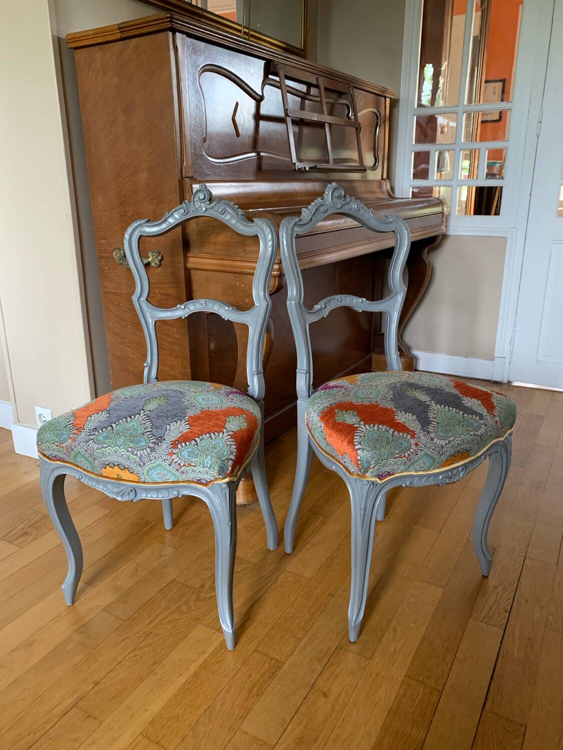 Paires de chaises Louis XV