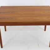 1960s Danish Teak Extendable Dinining Table