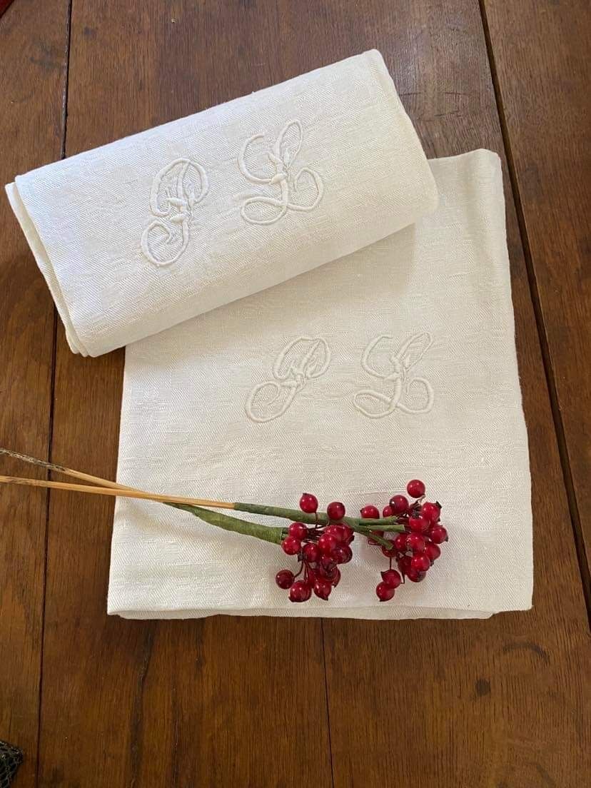 Damask cotton tea towels monogram LP.