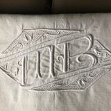 Drap ancien monogramme M B