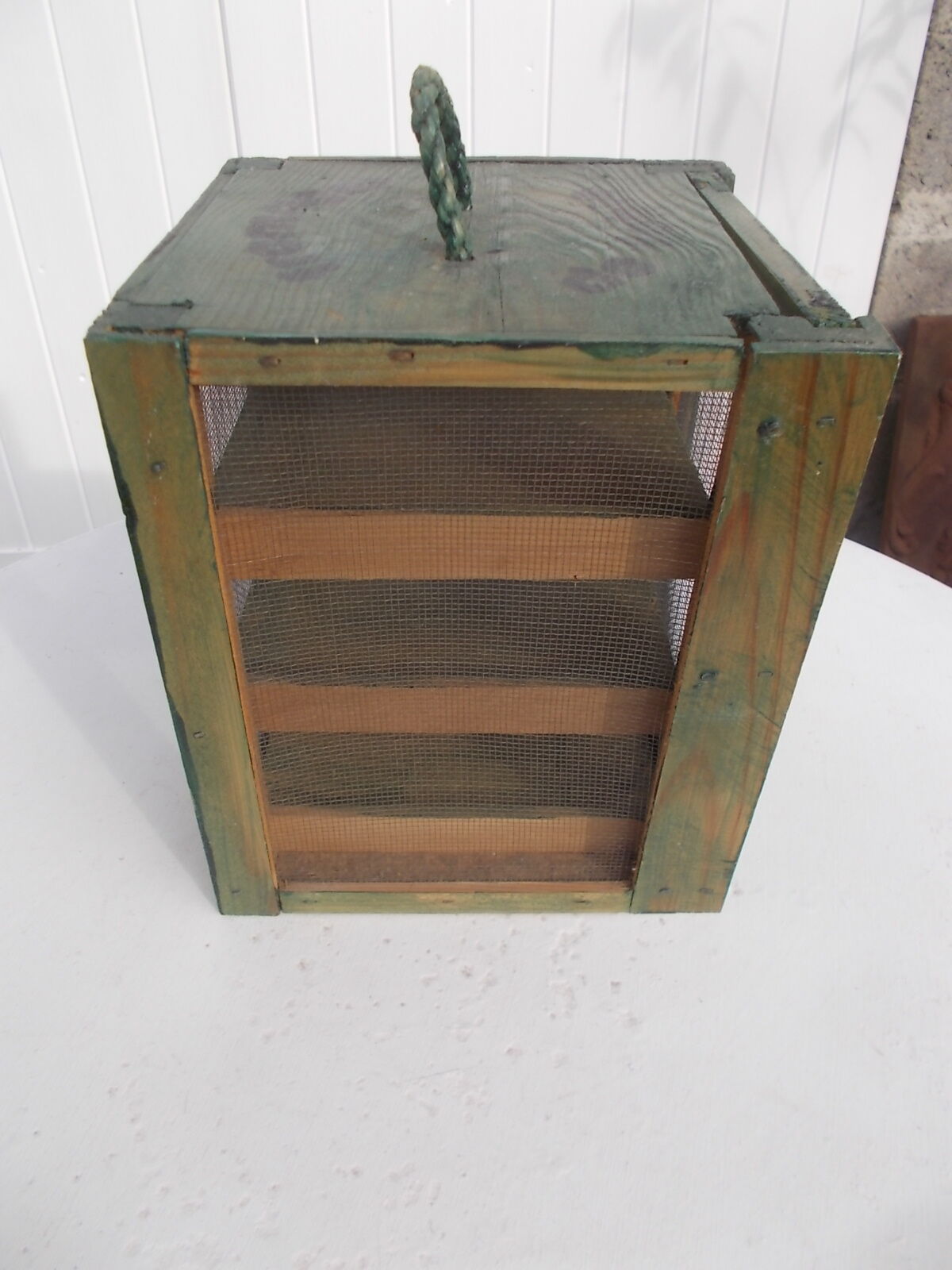 Table pantry