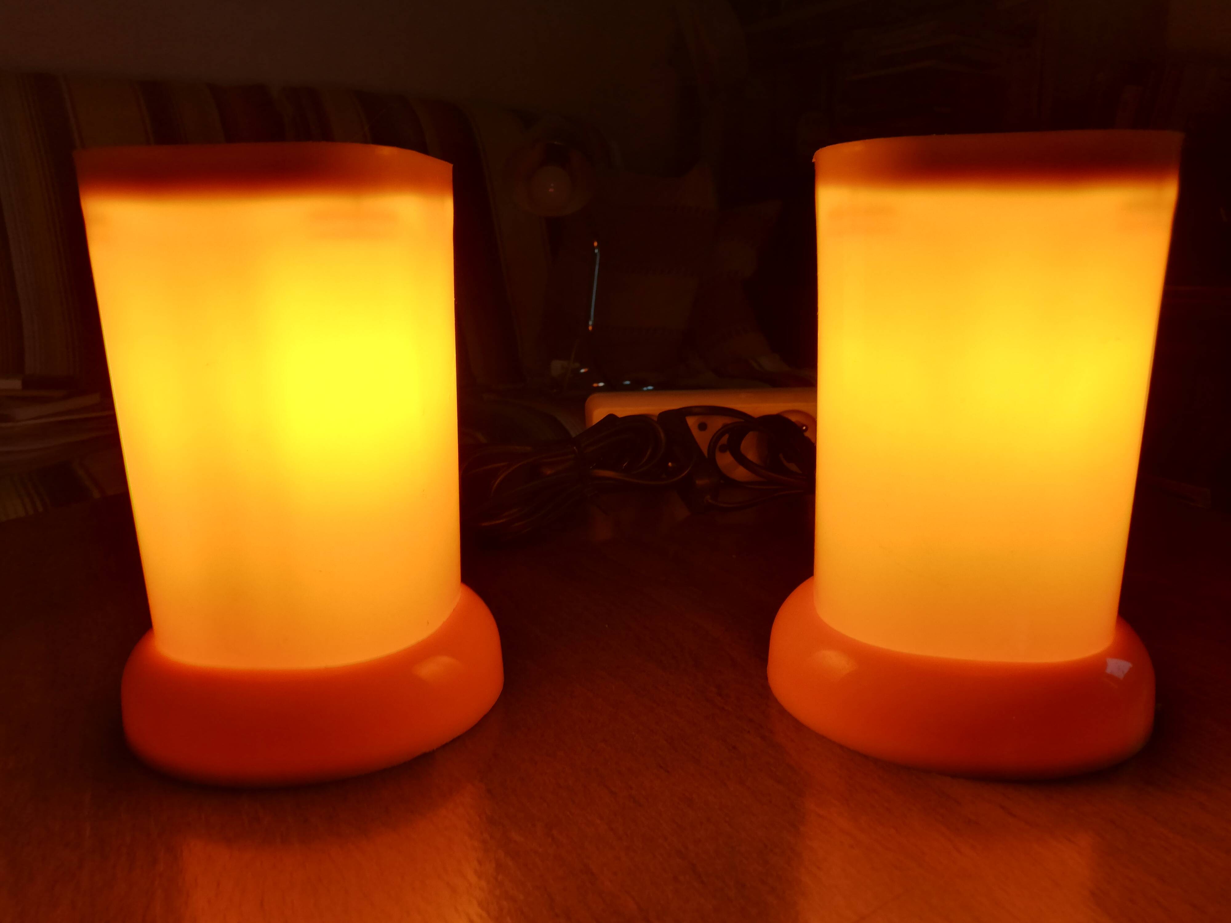 Duo of bedside lamps