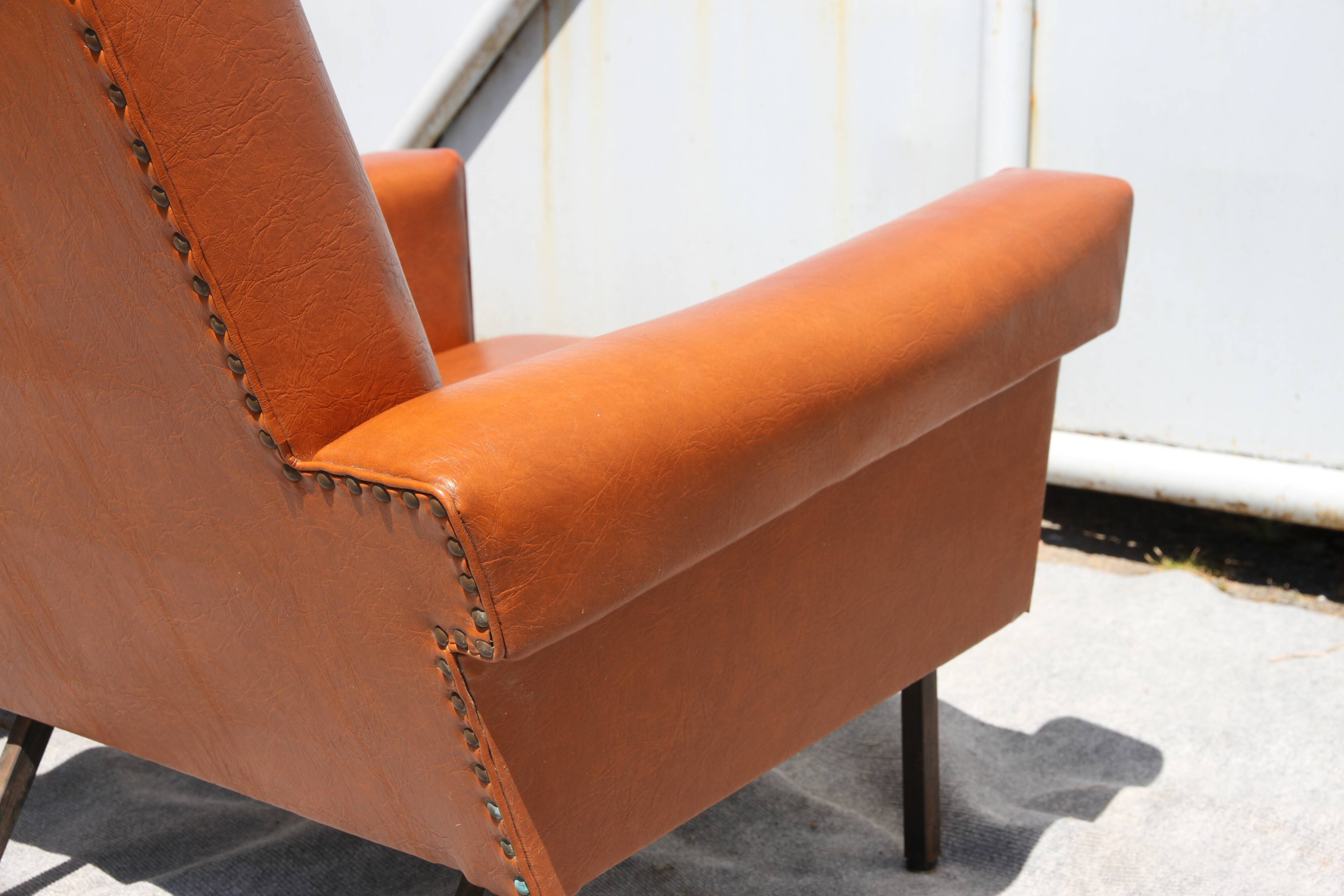 Pair of armchairs in skai, 20th century