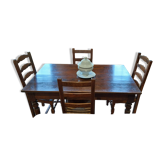 Table de salle à manger et 4 chaises