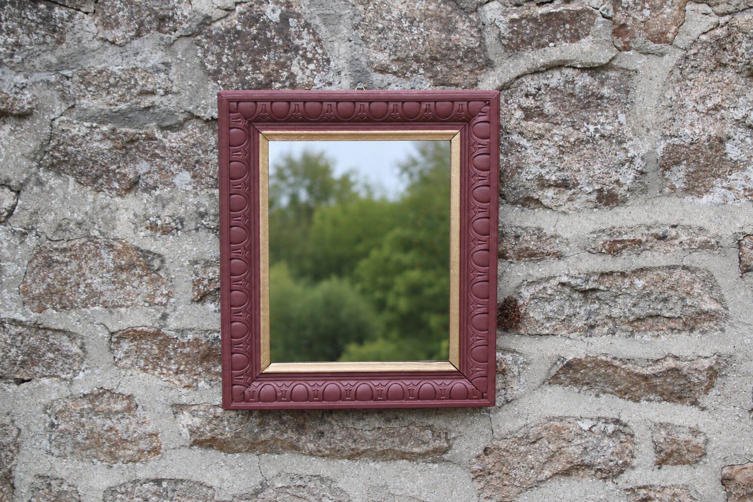 Vintage wall mirror in carved wood, burgundy and gold – Art Deco style – H4