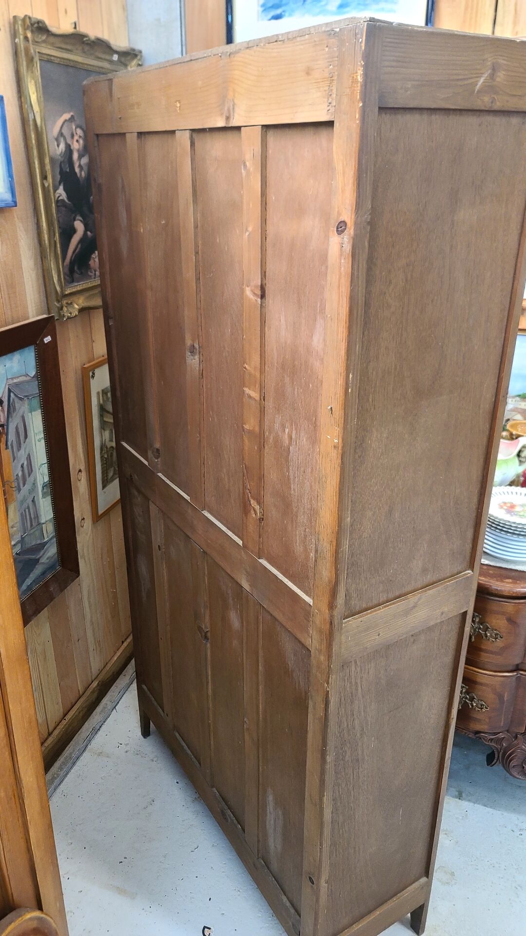 Armoire