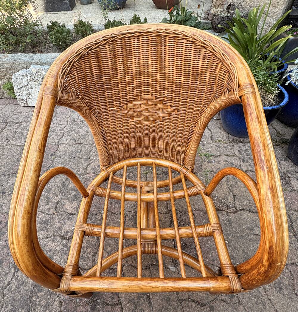 Vintage woven rattan armchair – bohemian charm – vintage – 70s – 80s