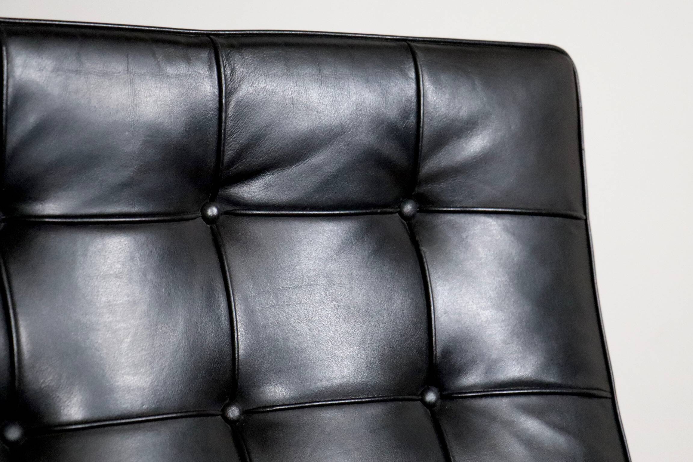 Pair of Barcelona chairs by Ludwig Mies van der Rohe for Knoll, 1960s.