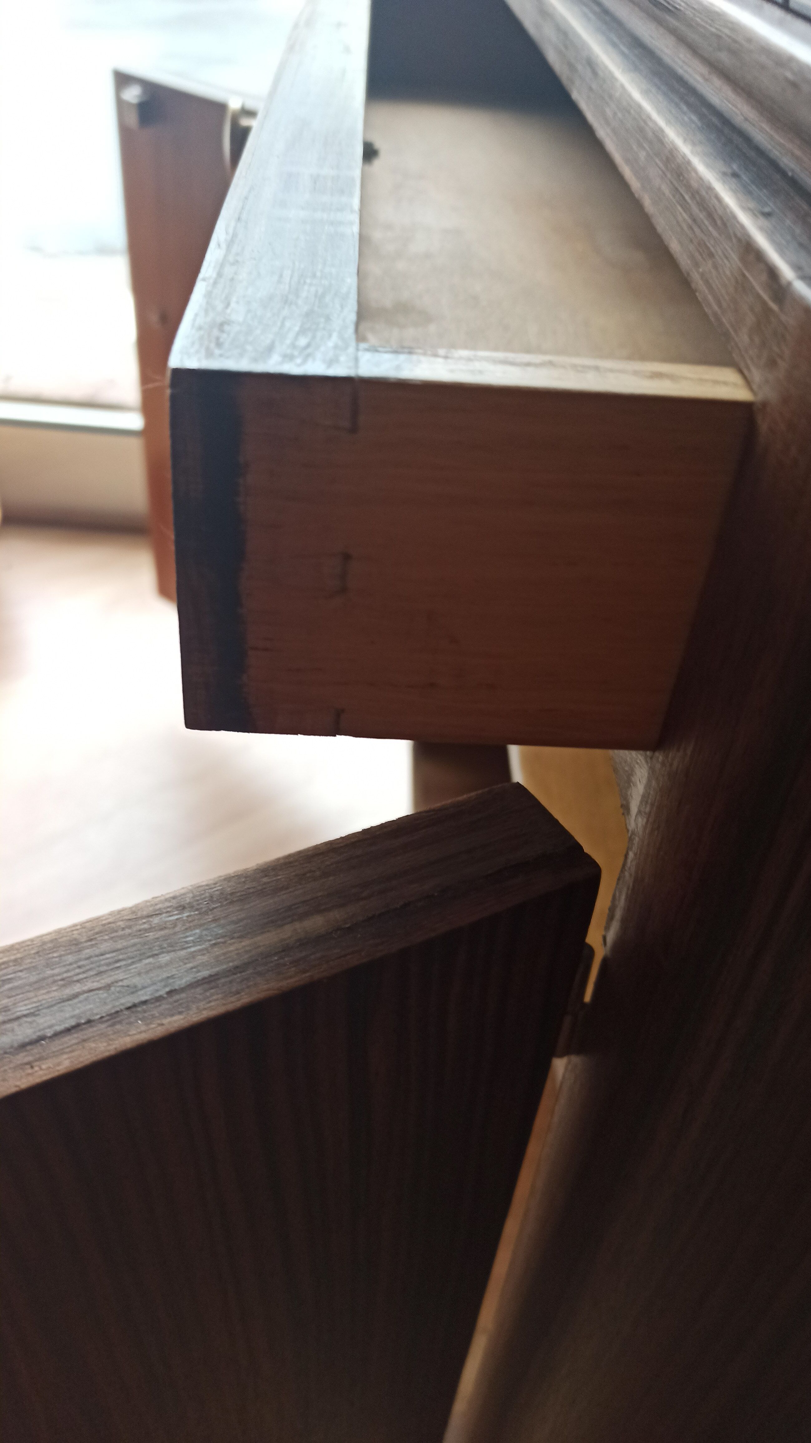Meuble art déco bois macassar