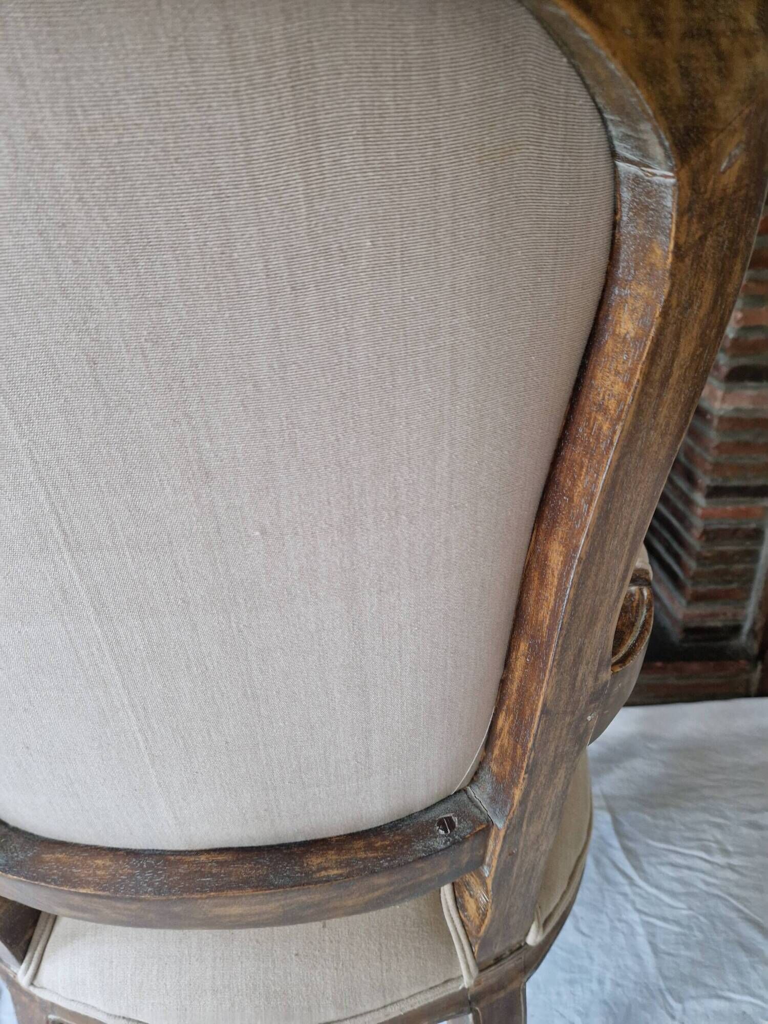 Louis XV cabriolet armchair in carved wood – 19th century – beige fabric