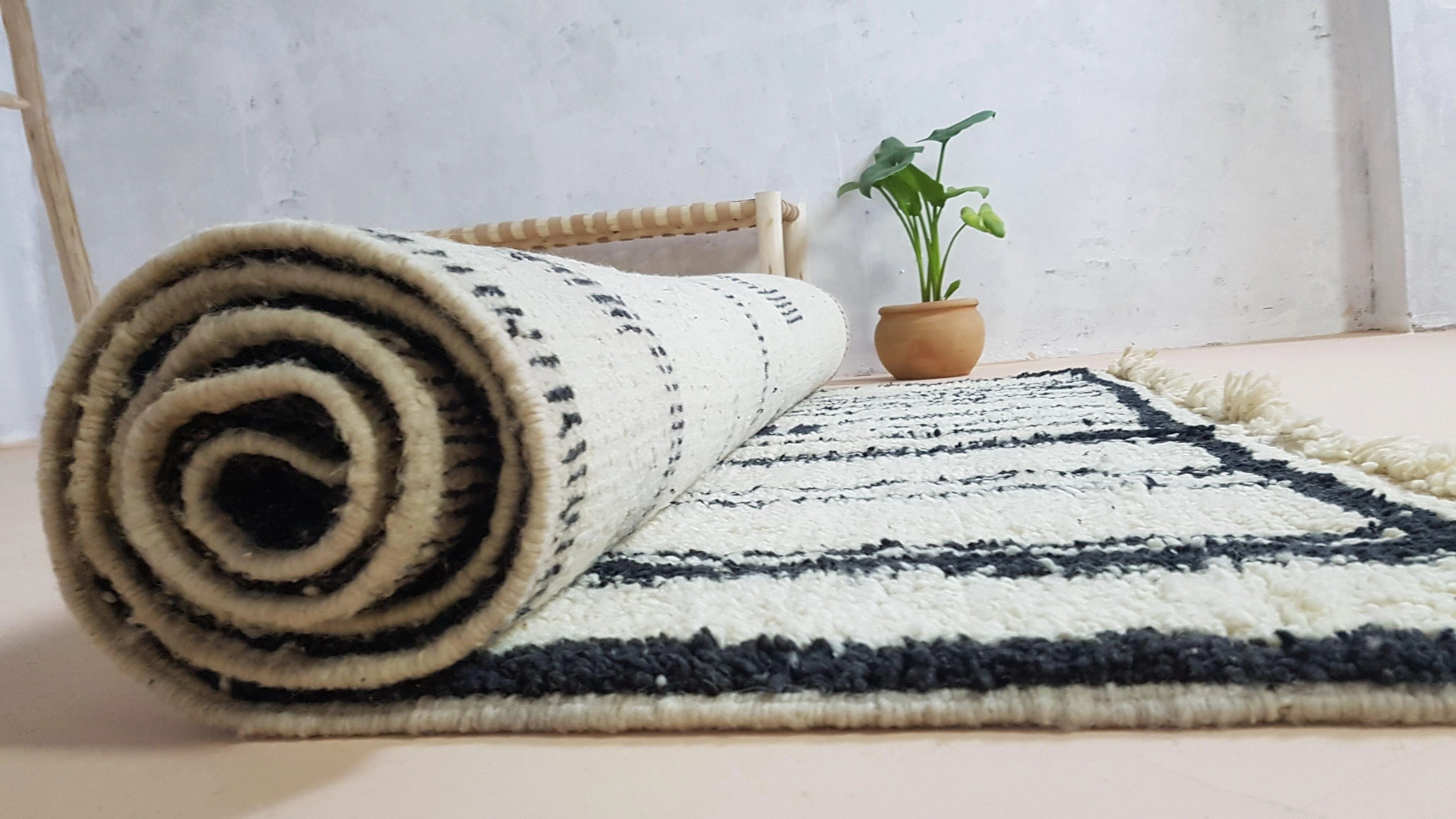 Tapis Beni Ouarain, 275 x 155 cm