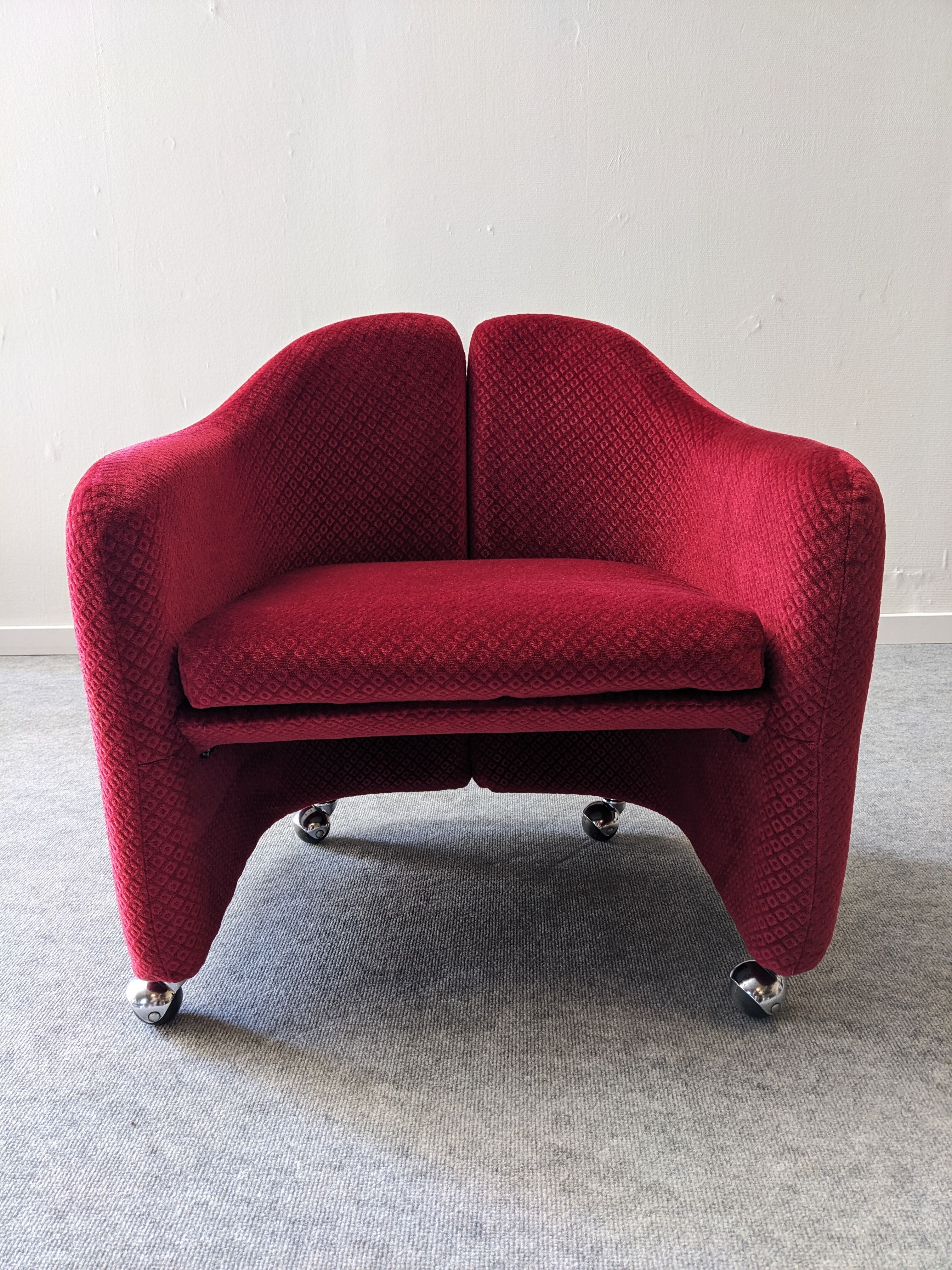 Italian armchair from the 60s/70s by Eugenio Gerli for Tecno