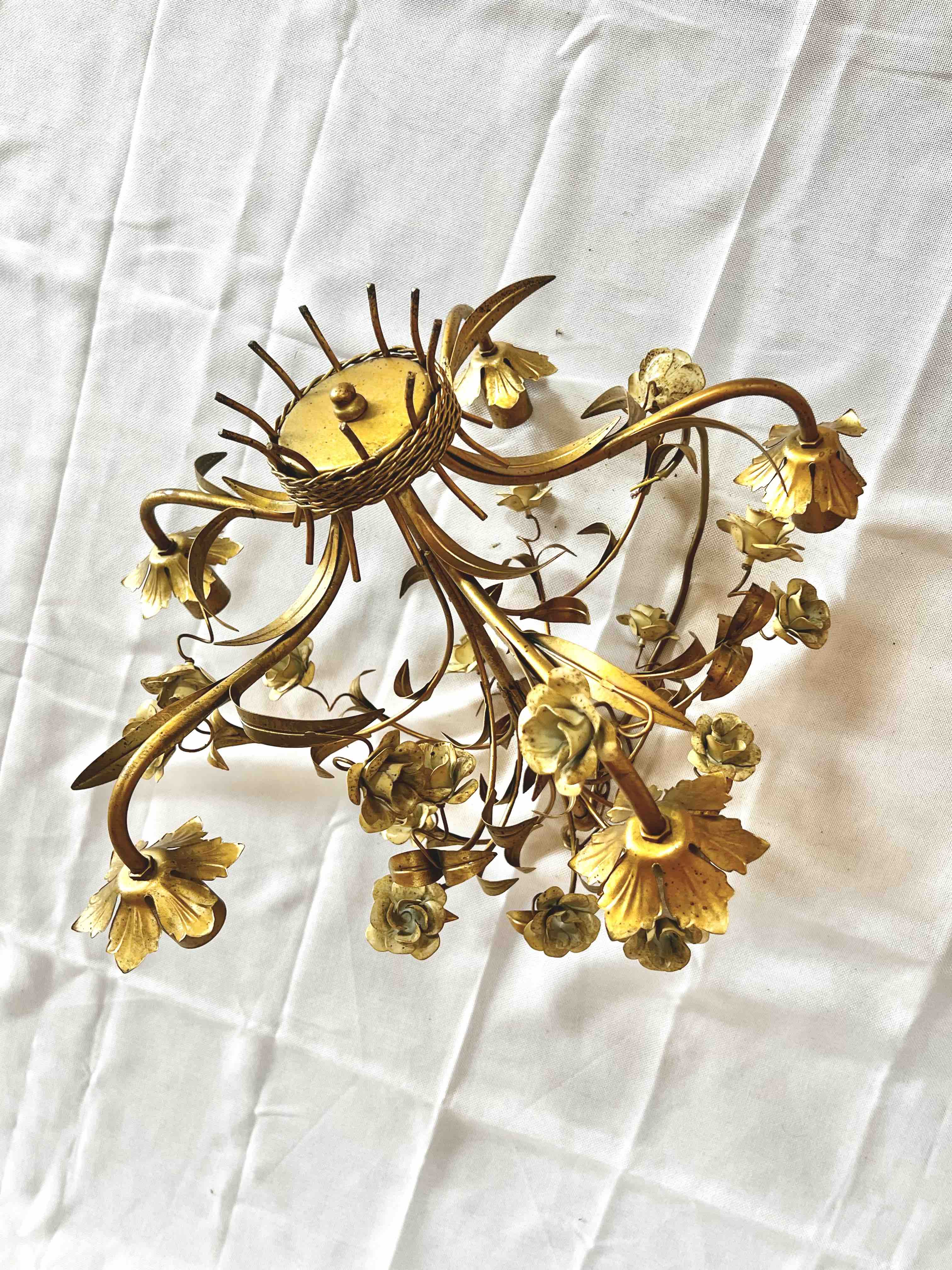 Italian golden metal chandelier with floral decoration, six lights, 1950s-60s.