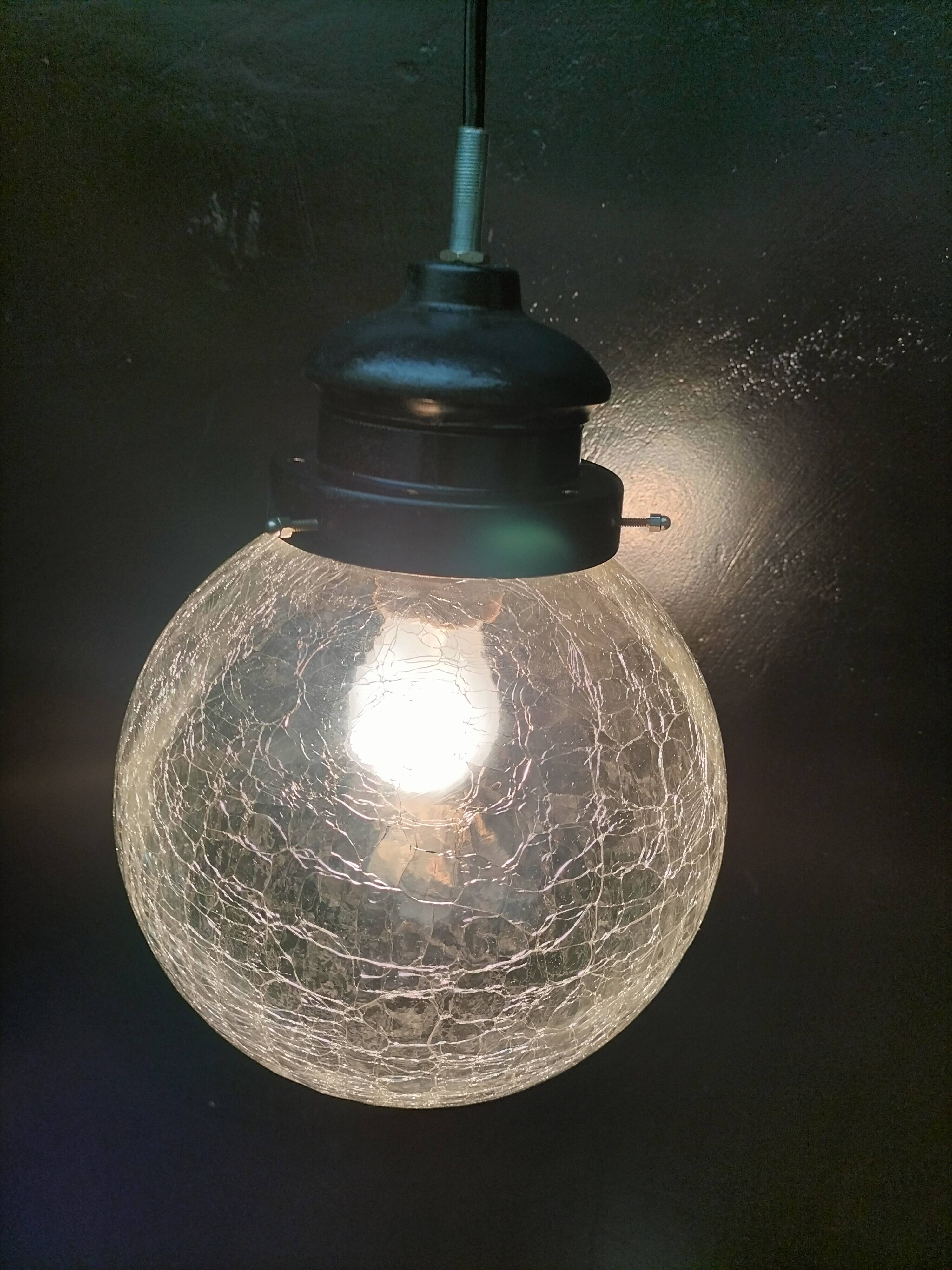 Ball suspension