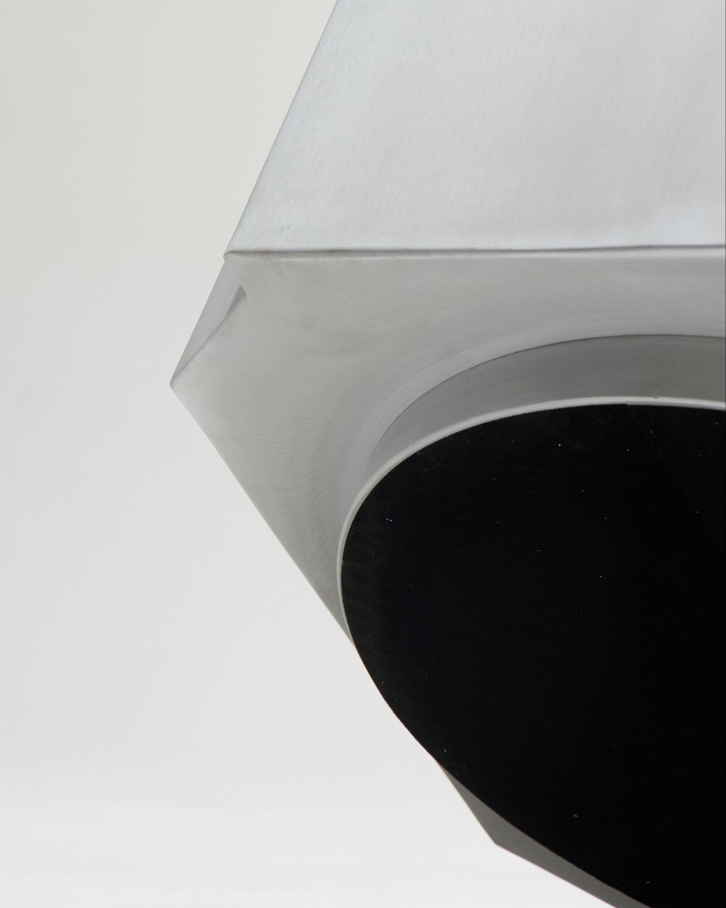 Funki aluminum vase