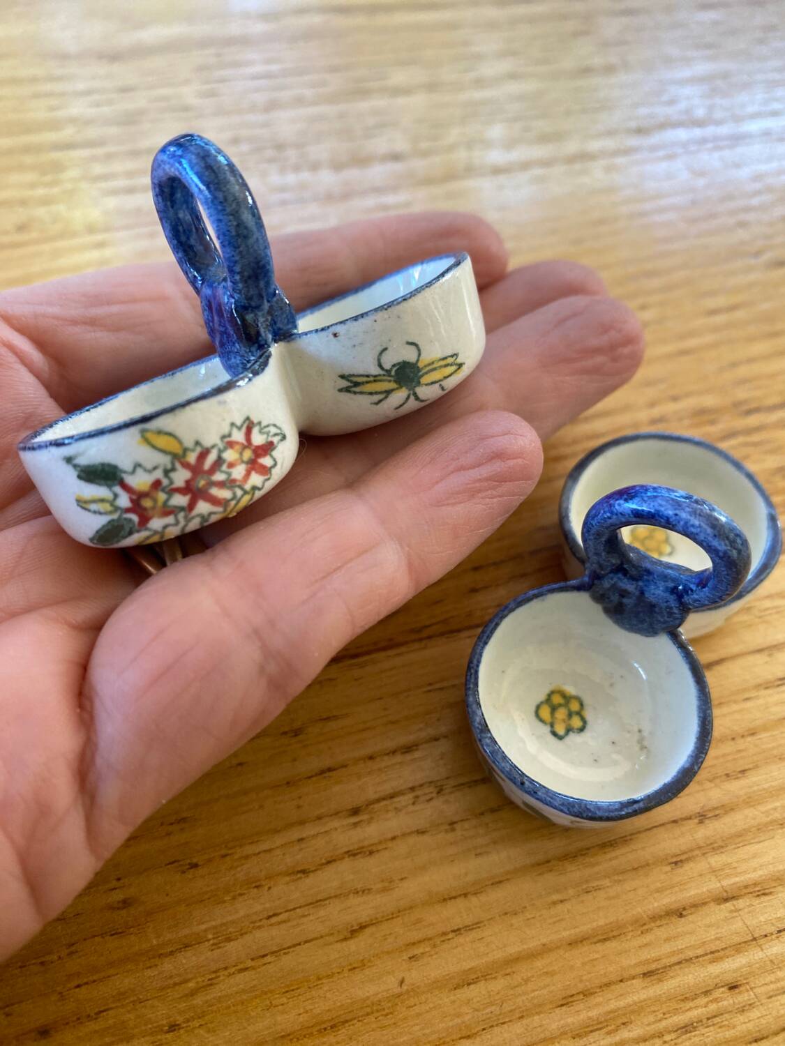 Gien salt and pepper shaker