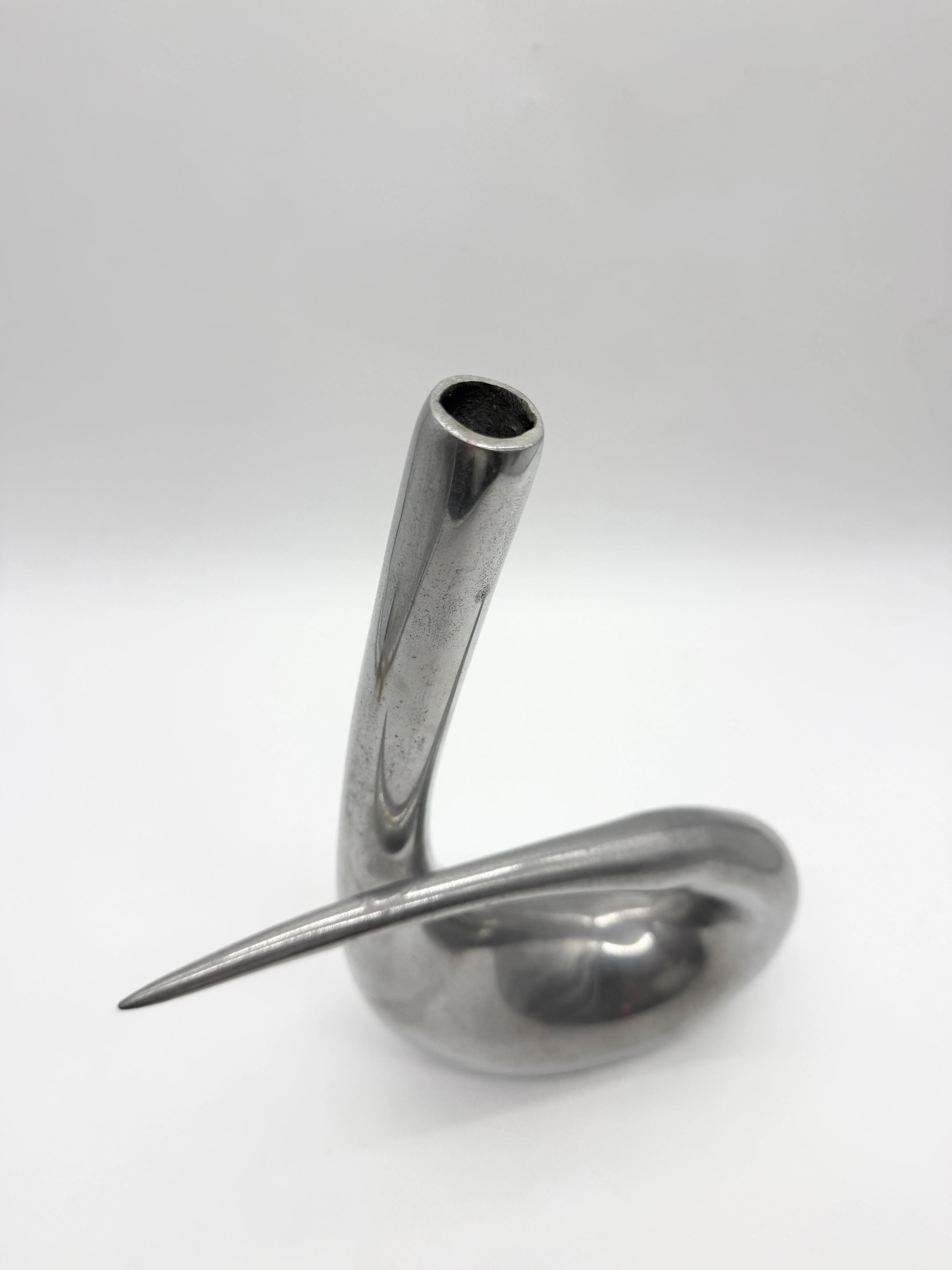 Vase zoomorphe en fonte d’aluminium, 1970s