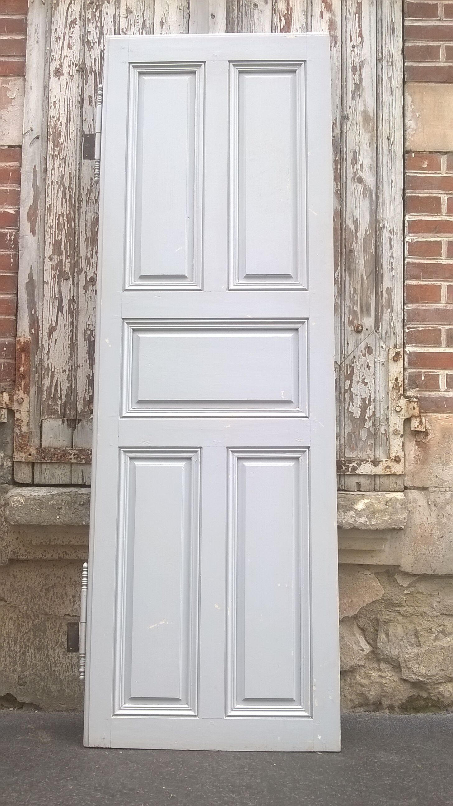 Moulded door