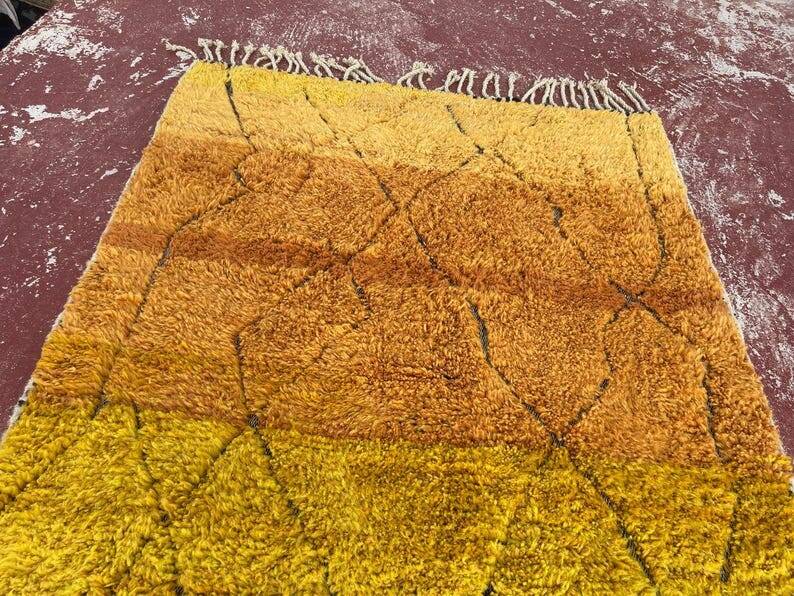 Moroccan Beni Ouarain rug 300 × 200 cm – saffron yellow and black
