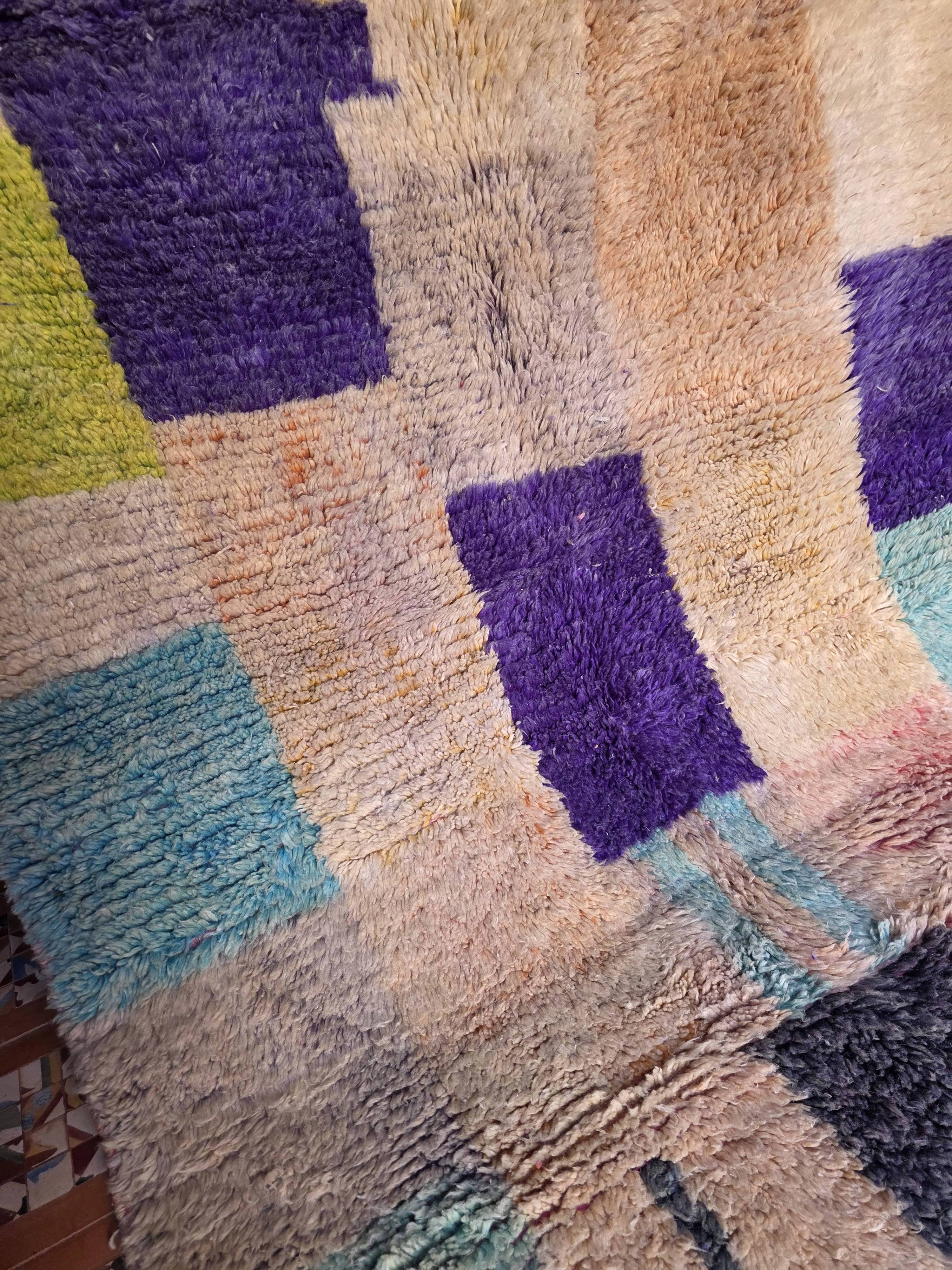 Berber carpet Boujaad from Morocco Abstract Design 255 x 155 cm