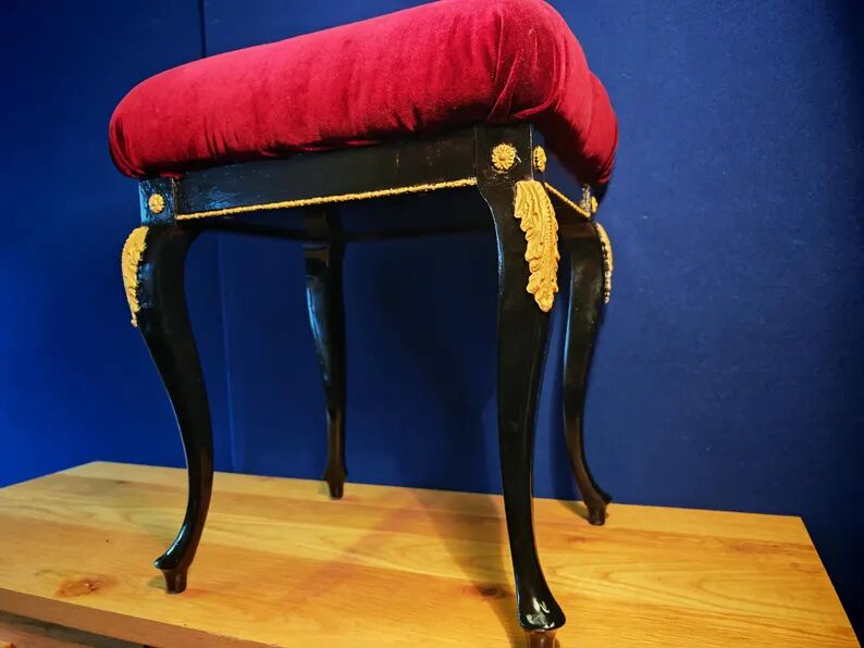 Vintage French style vanity stool