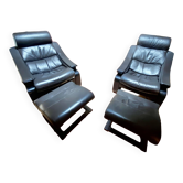 Paire de fauteuils et leurs ottomans par ake fribytter pour nelo suede 1970