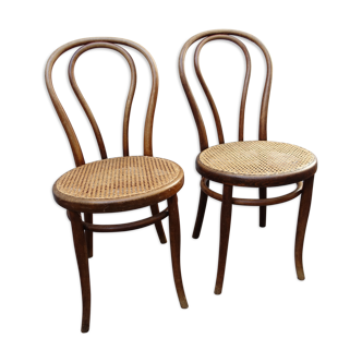 Pair of chairs bistro Thonet No.18 circa 1920