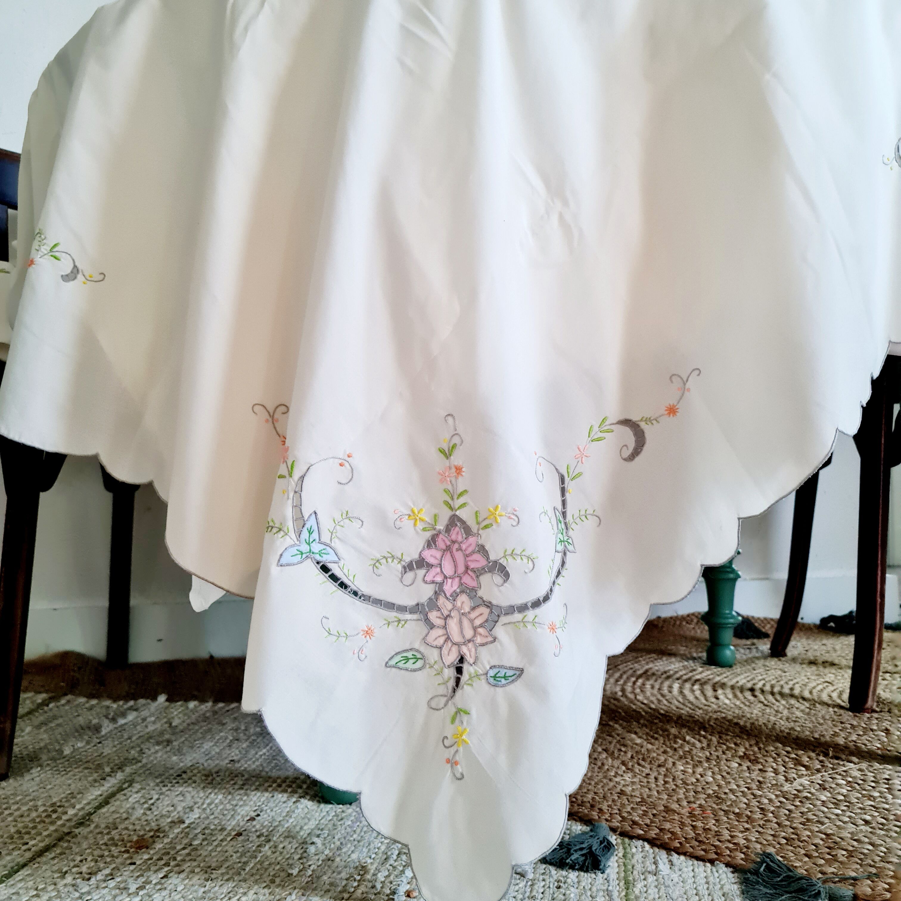 Antique embroidered tablecloth 254x166