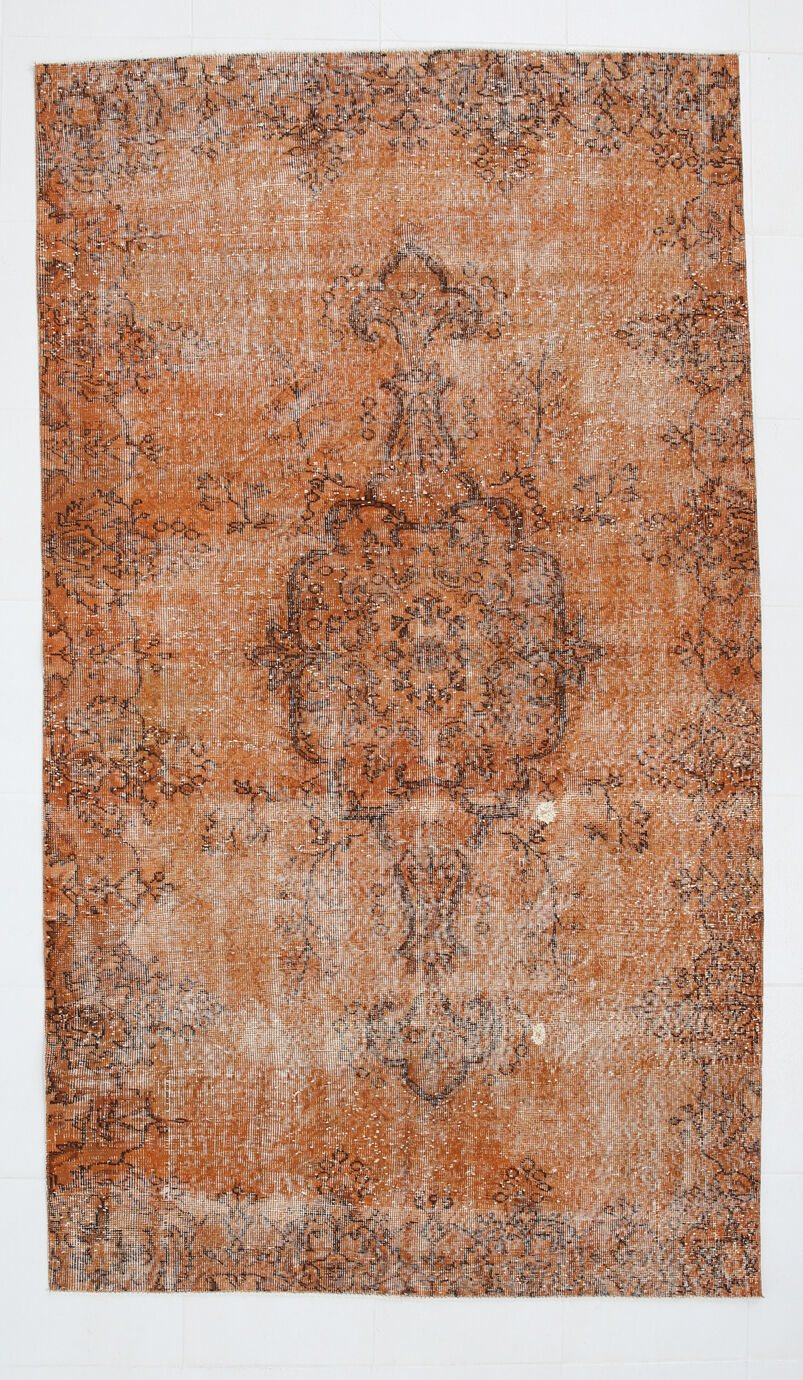 5x9 brunt orange classic turkish rug, 151x266cm