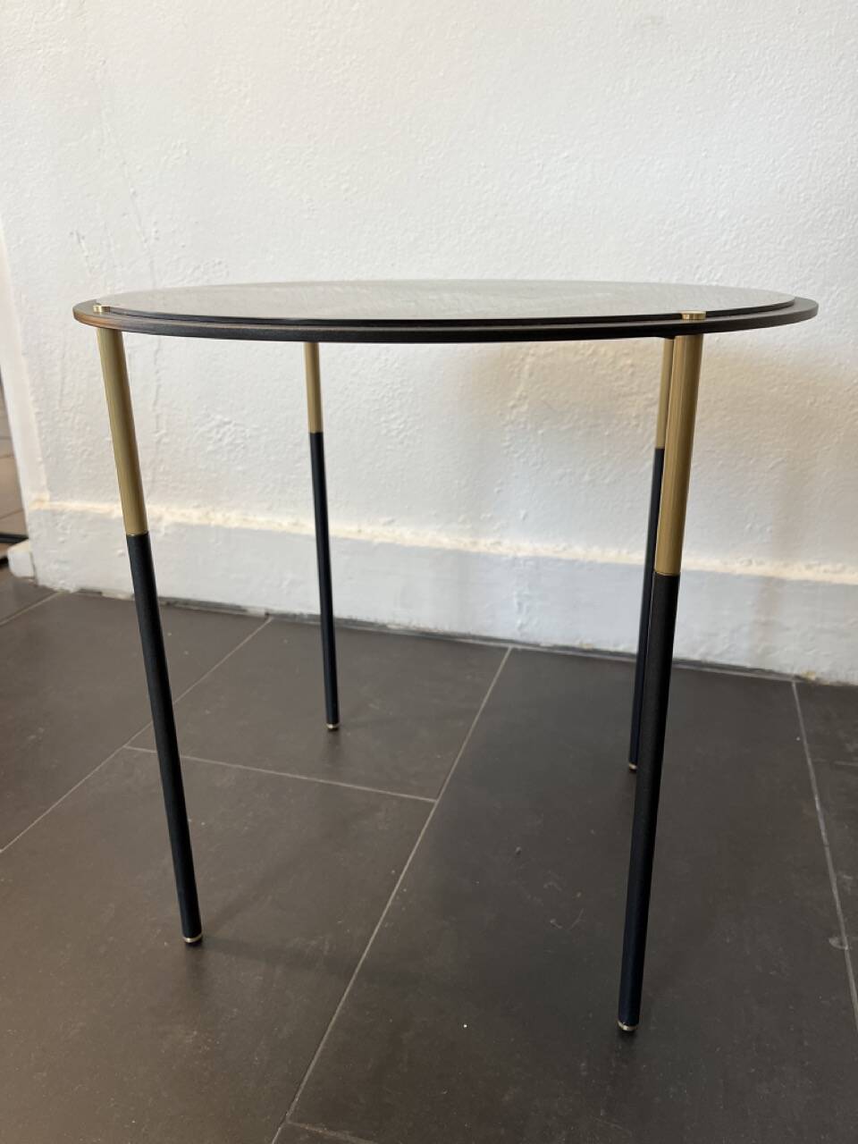 Living Divani, Era round side table – David Lopez Quincoces