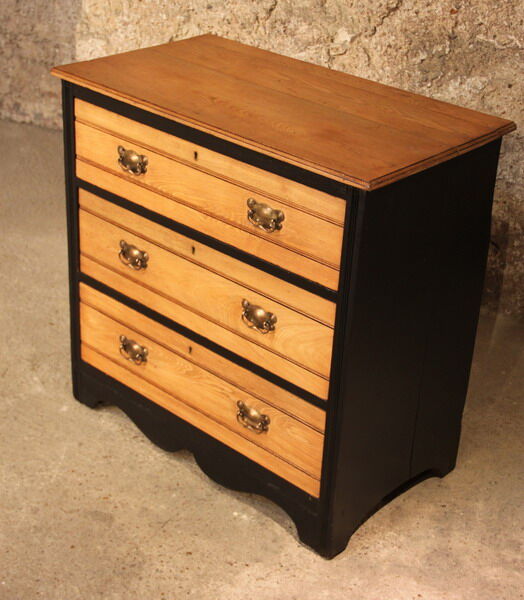 English drawer dresser