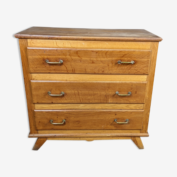 Scandinavian compass foot dresser