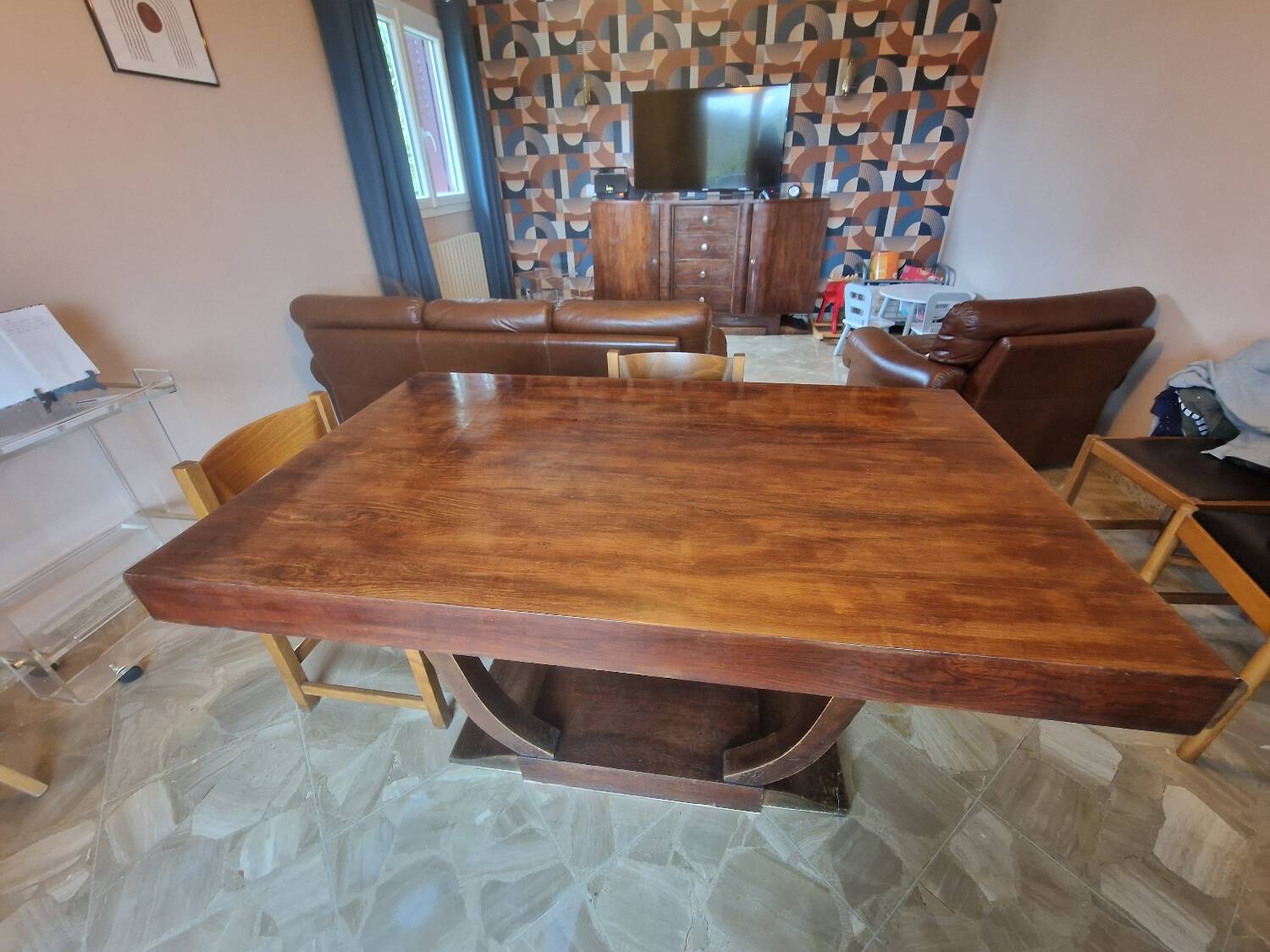Art deco table with 2 extensions