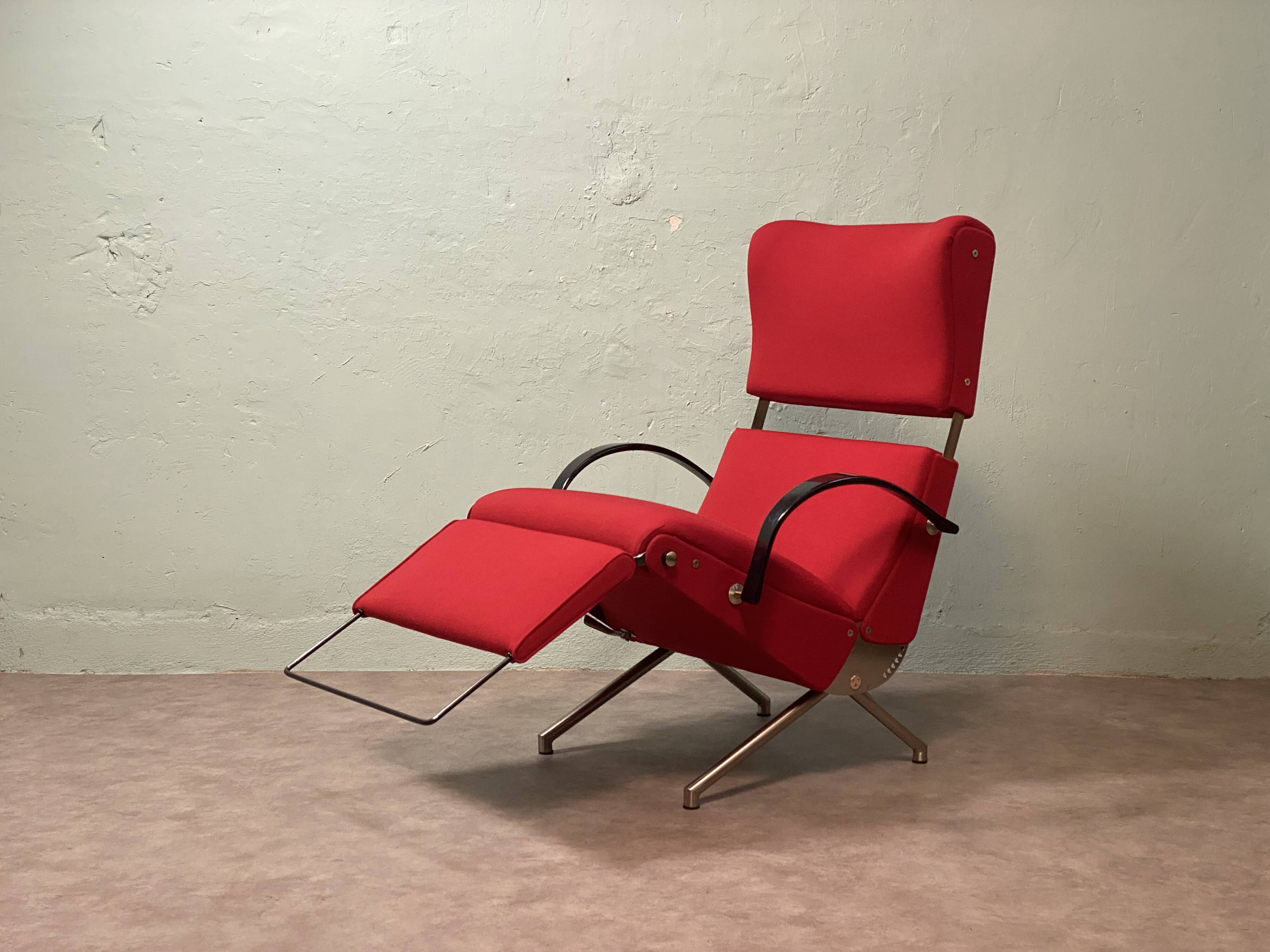 P40 armchair by Osvaldo Borsani for Tecno