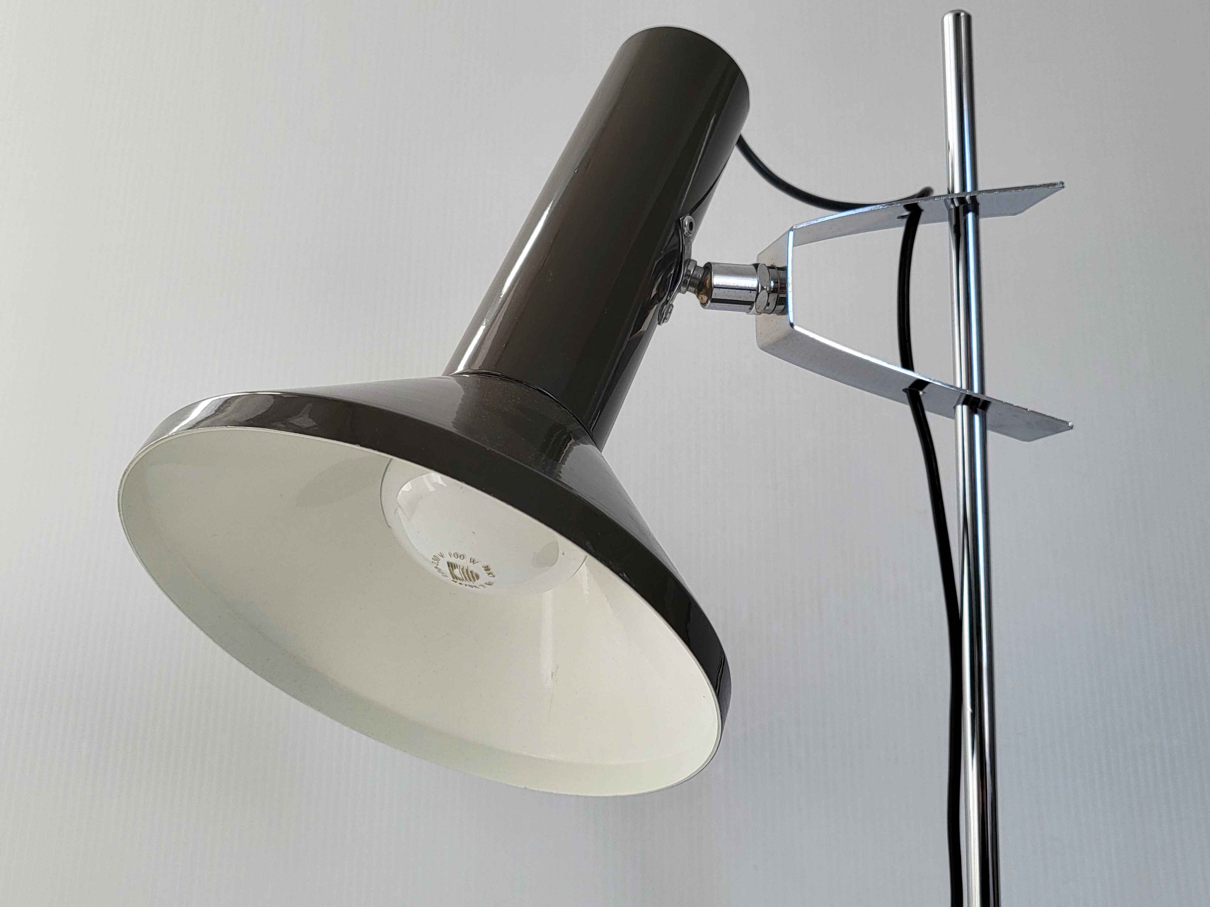 Vintage table lamp 1970 lacquered metal