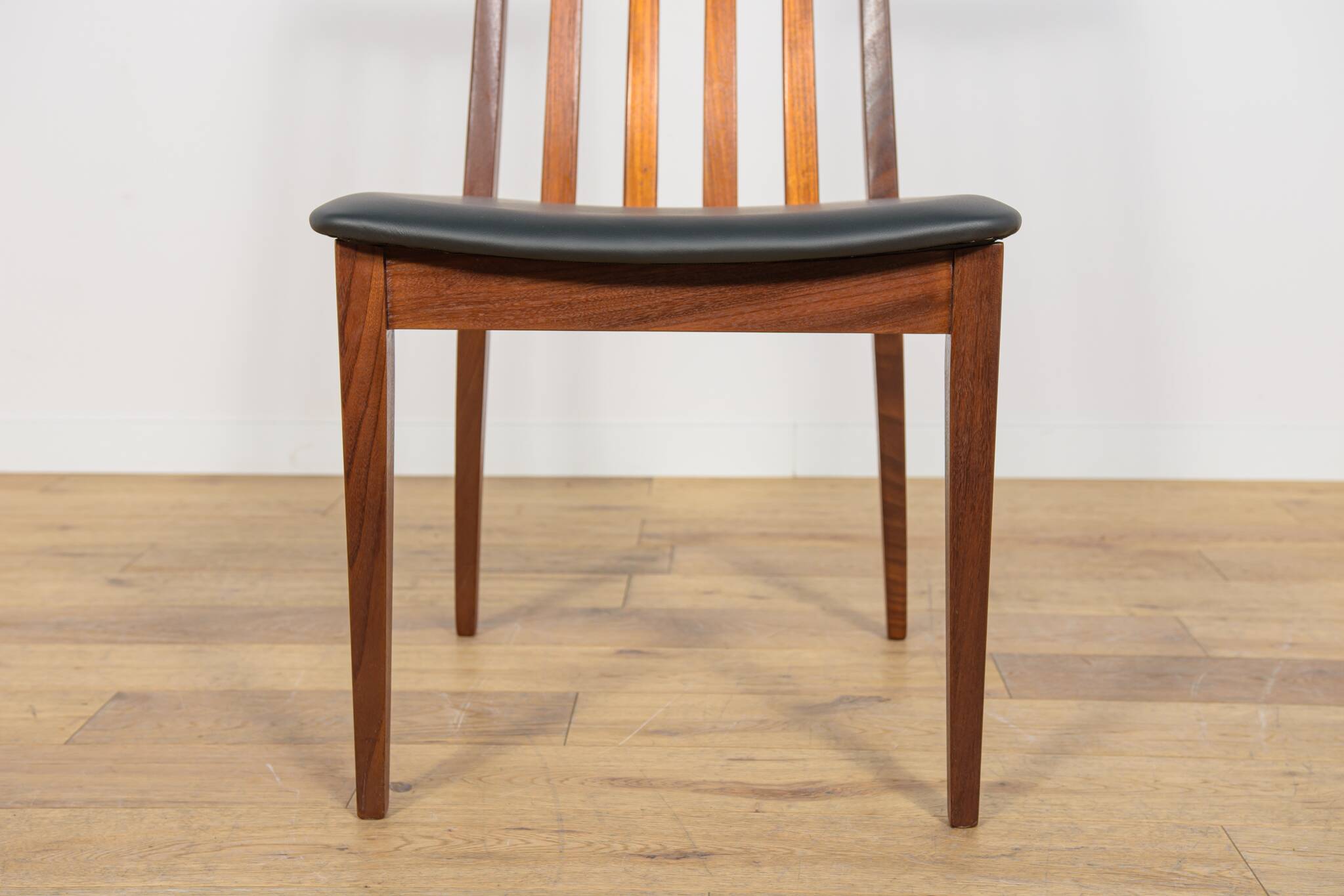 Mid-Century Teak and Leather Dining Chairs by Leslie Dandy for G-Plan, 1960