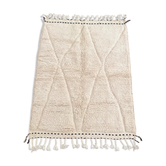 Berber berber carpet beni ouarain white diamond white frame