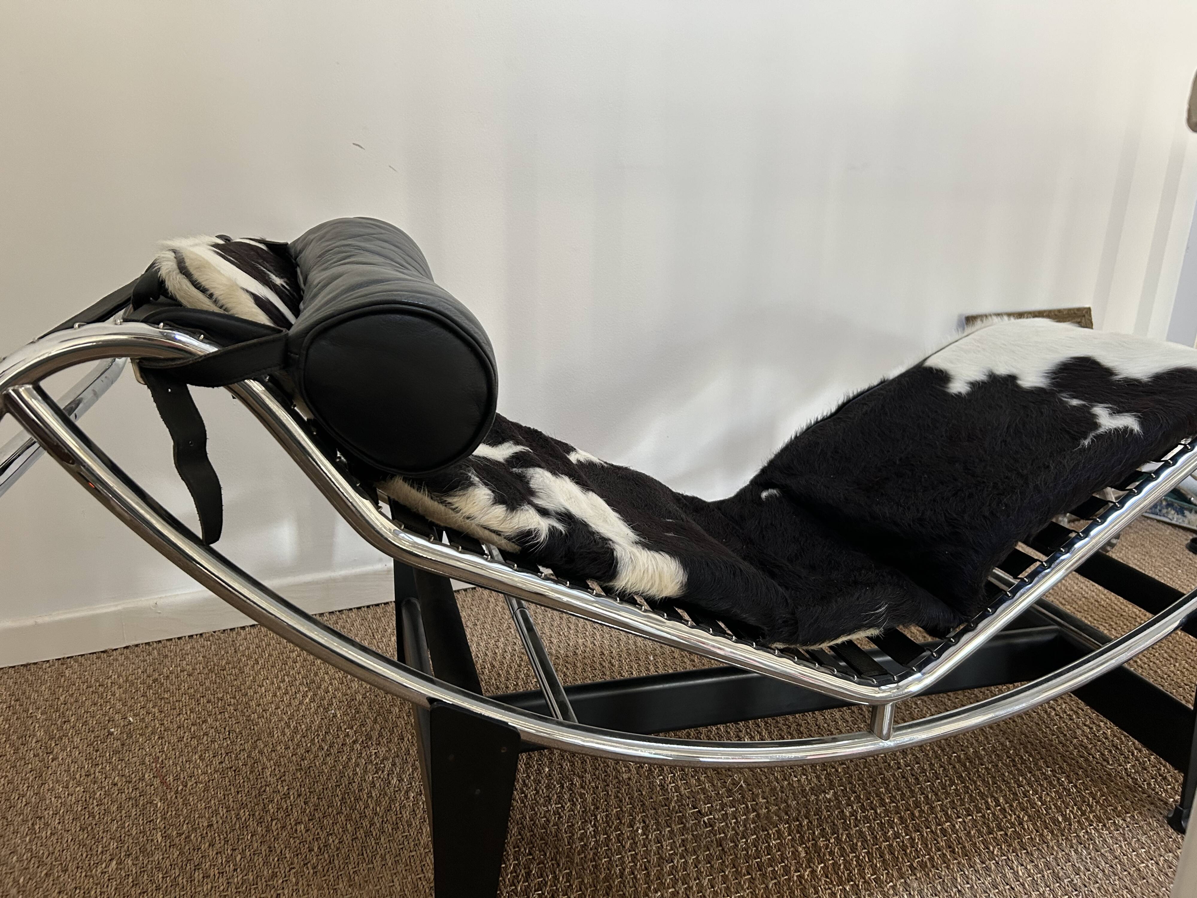 LC4 Chaise Longue Cassina Le Corbusier