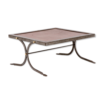 Table basse de style industriel en fer et cuir, années 1970