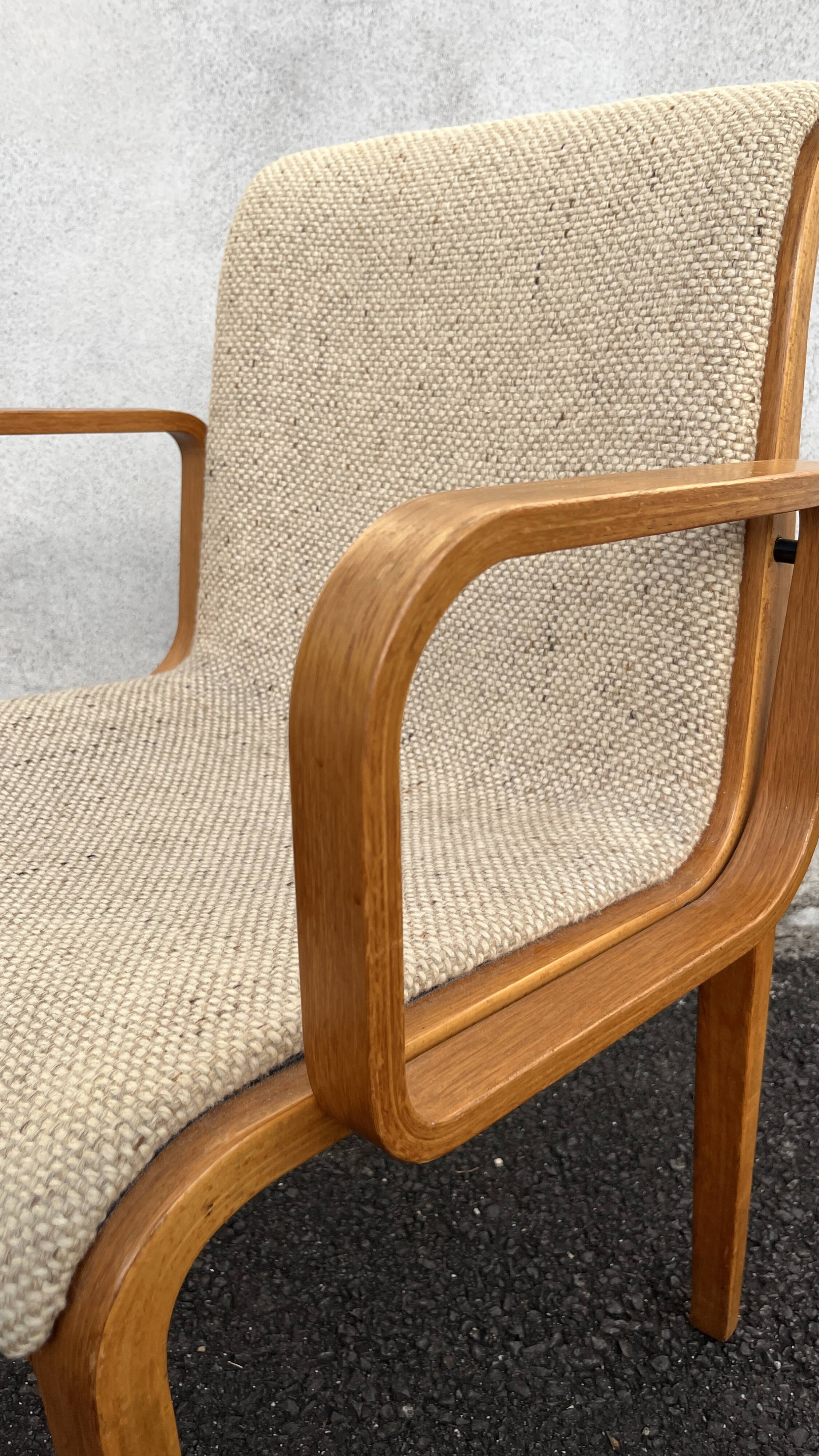 Bill Stephens Chair for Knoll International (1970s)