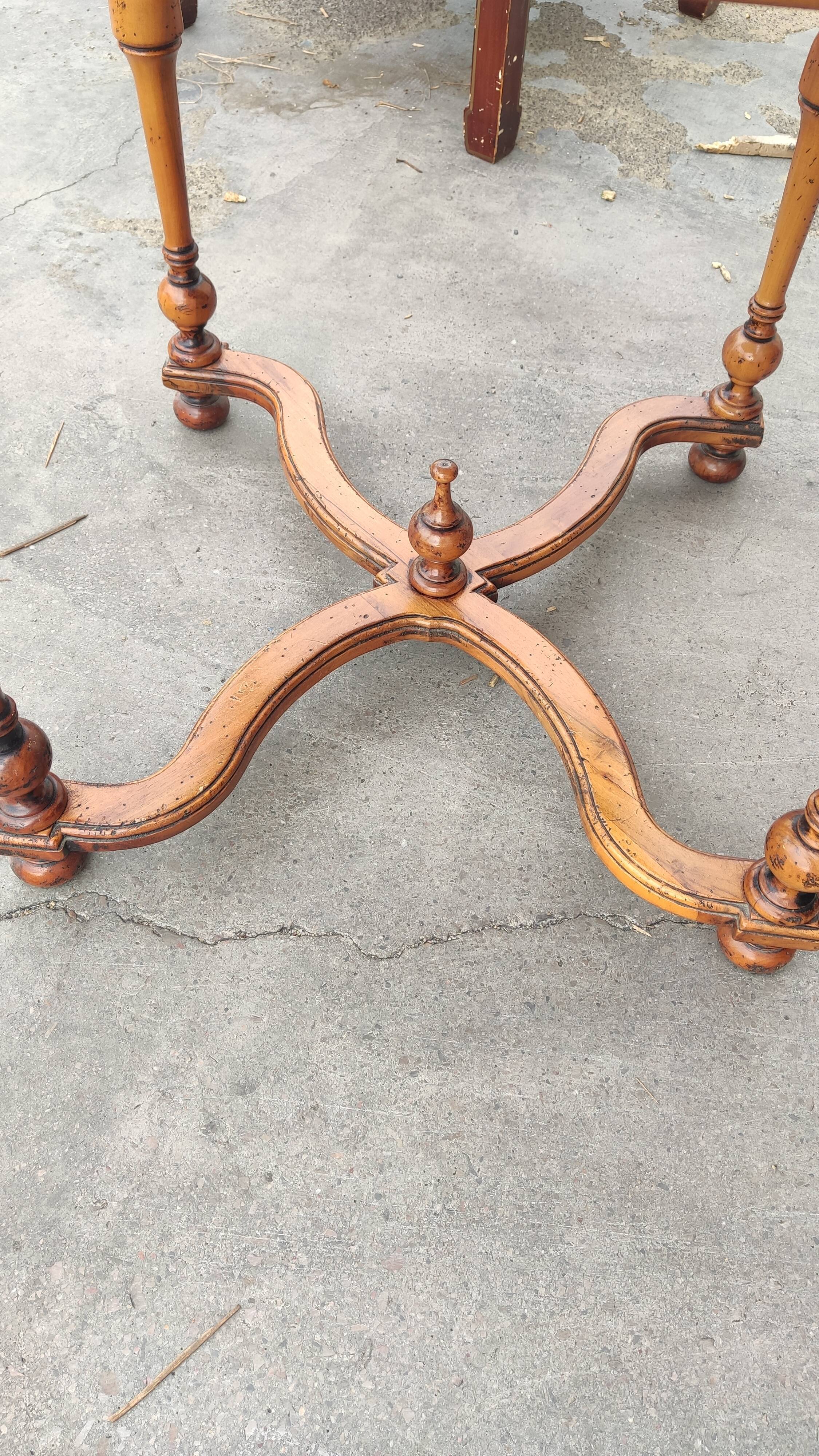 Side table base x Tonge furniture