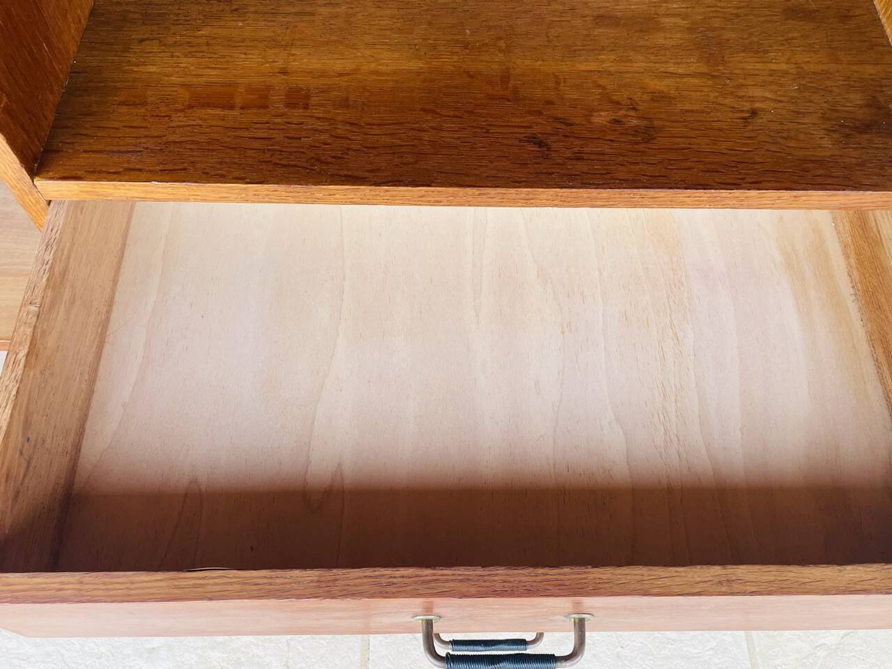 Oak storage unit, splayed legs circa 1950s