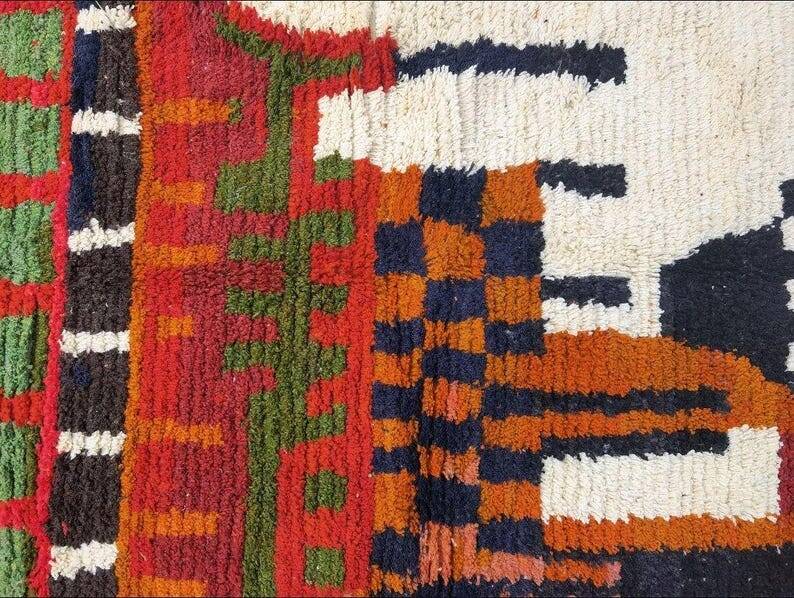 Multicoloured Moroccan Berber rug 300x200 cm – figurative pattern – handmade