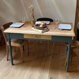Bistro table
