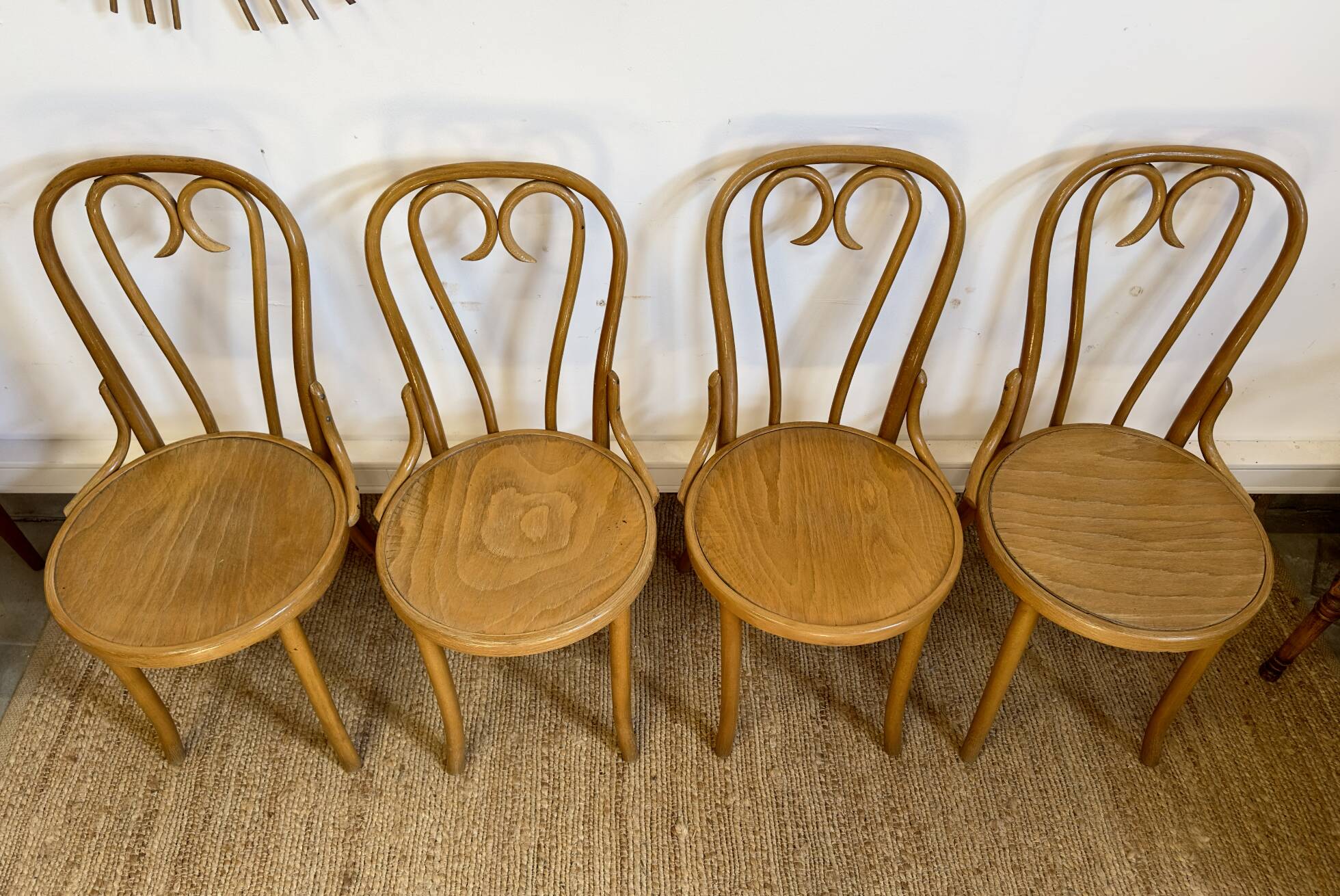 4 bentwood bistro chairs – Thonet style