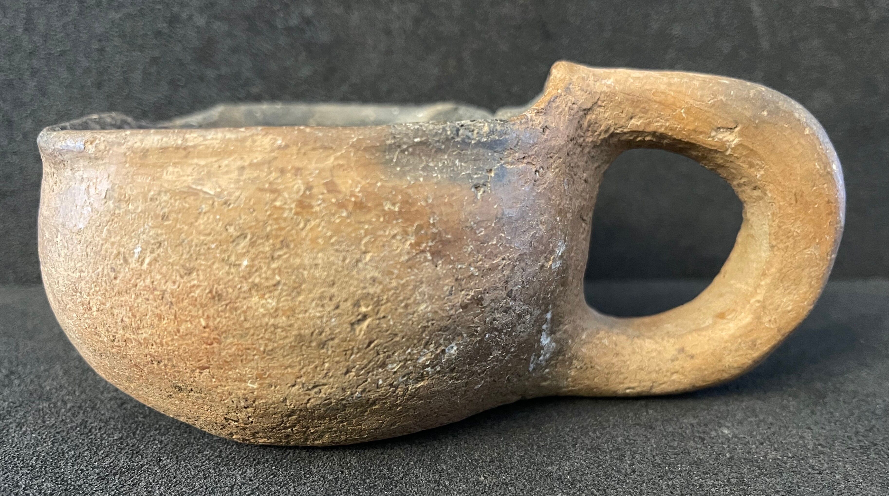 Amazigh Berber ceramic cup XIX early twentieth