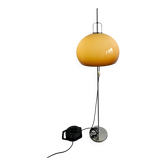 Lampe sur pied Mid Century Modern "Lucerna" en acrylique par Harvey Guzzini