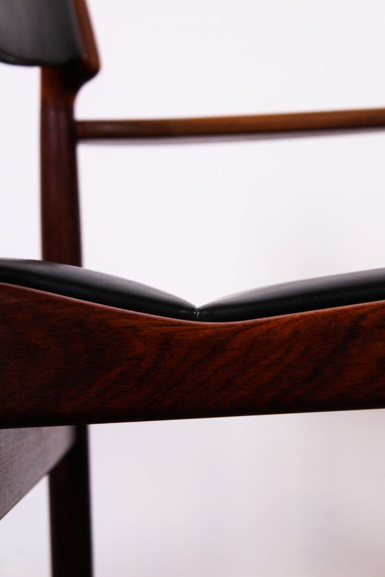 Chaise en palissandre par Kurt Østervig pour KP Møbler
