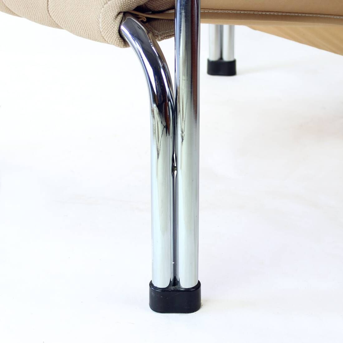 Fauteuil Lounge Par Viliam Chlebo En Chrome Et Lin, Kodreta 1979